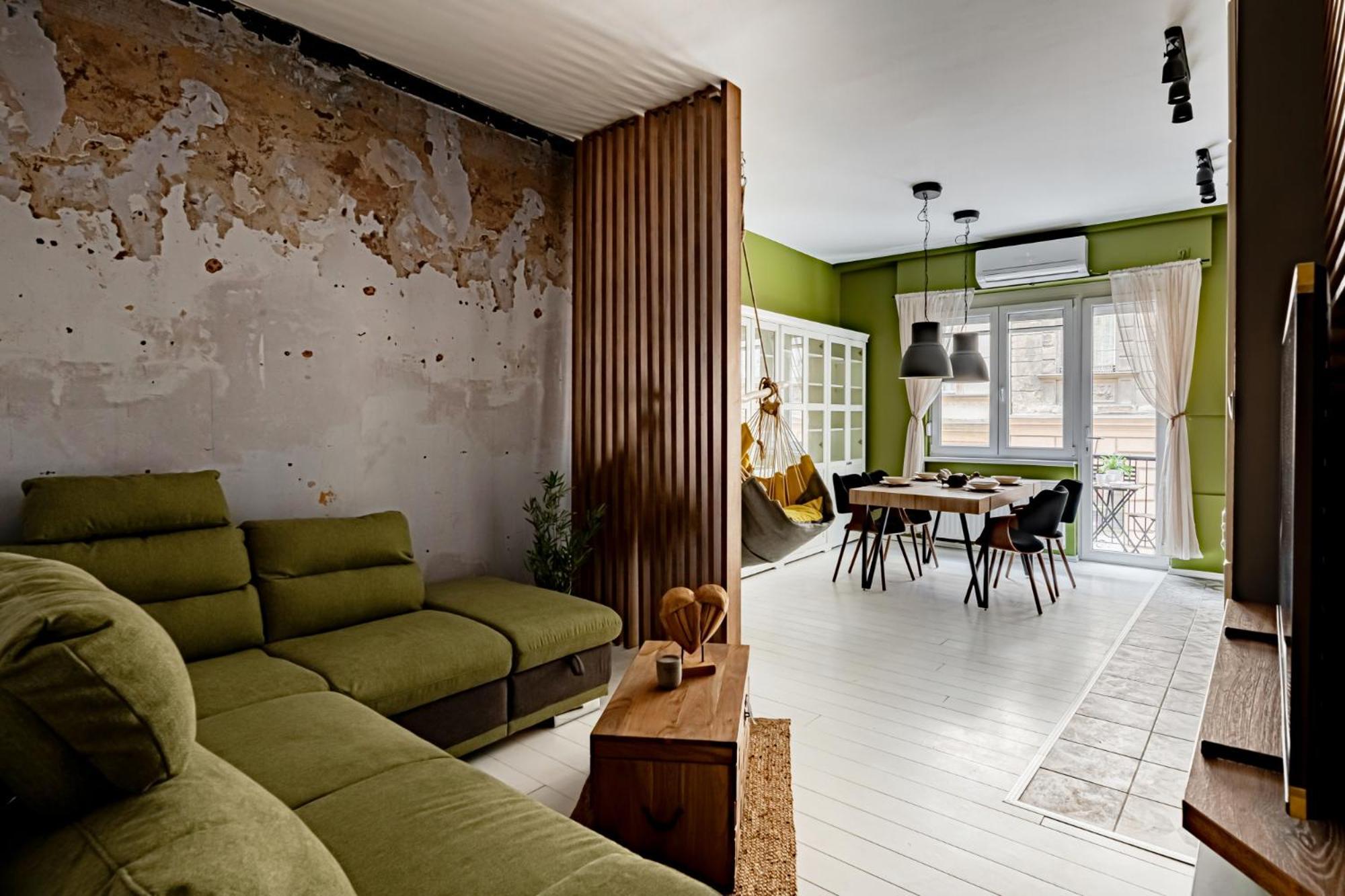 Synagogue Kira Apartman *